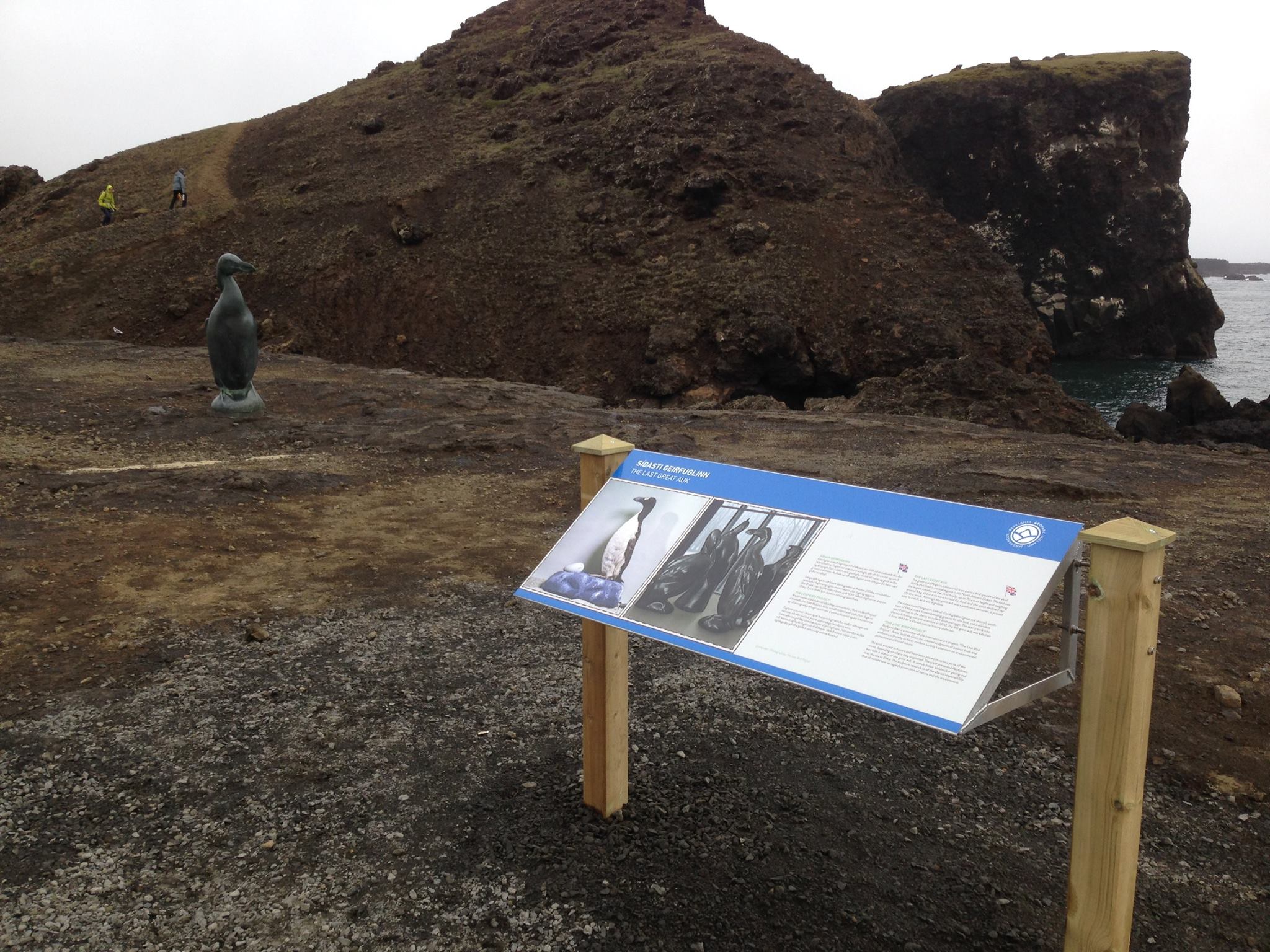 Skilti um síðasta Geirfuglinn Skilti um síðasta Geirfuglinn