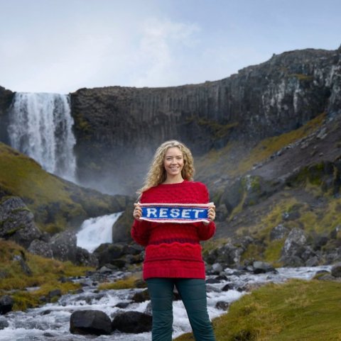 visit_iceland_final_02_medium.jpg