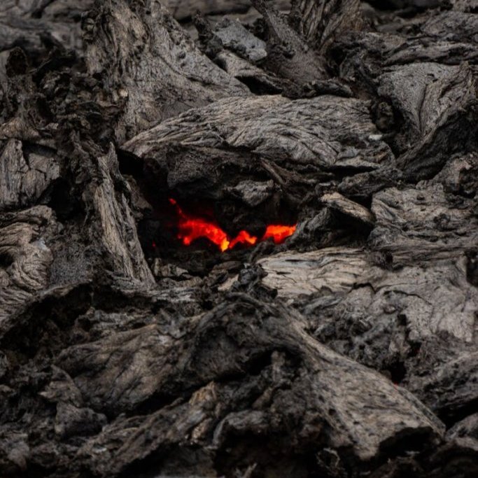 large-eldgos-geldingadalir-2021-6