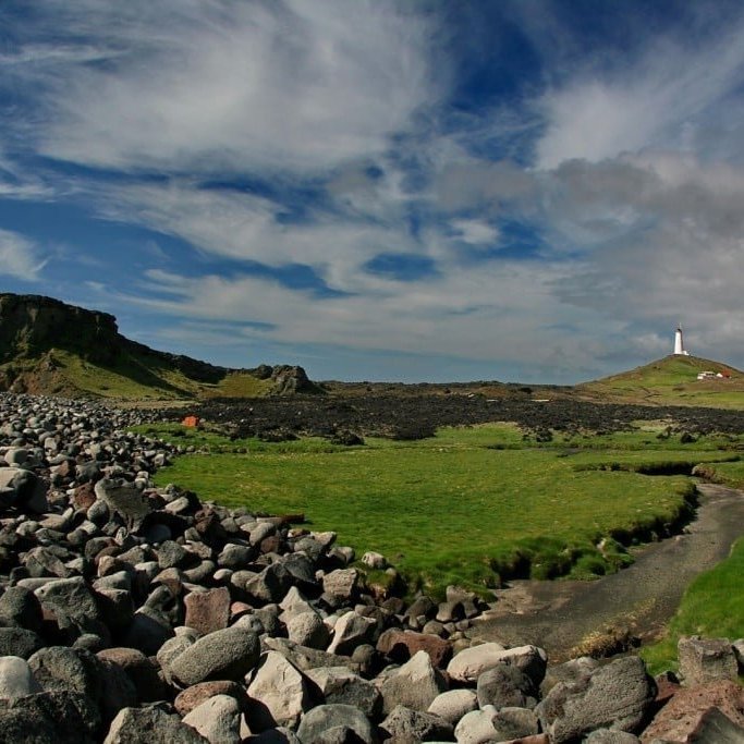 valahnj-kur-og-reykjanesviti