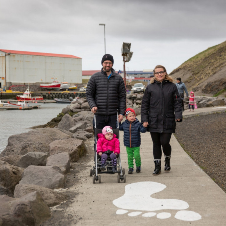 gonguleid_fjolskylda_barn