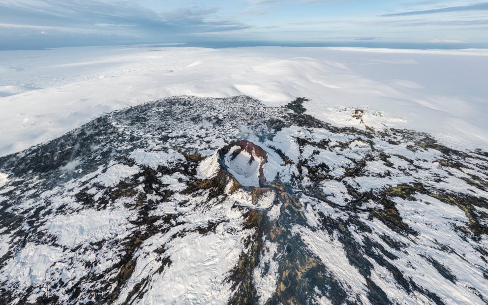 Snow in Mt. Fagradalsfjall in the winter of 2022