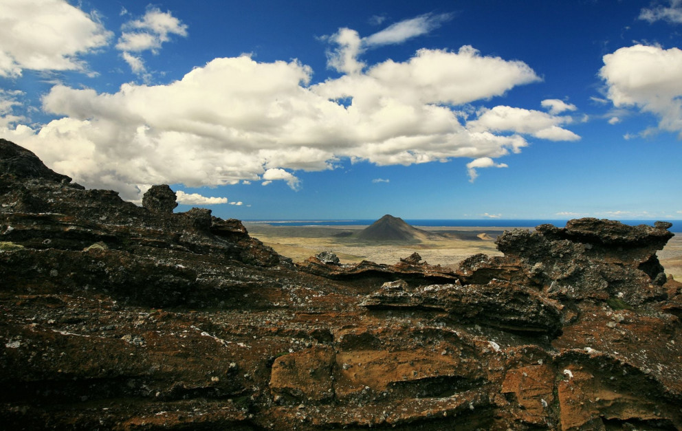 Mt Keilir seen from the Reykjanes highlands