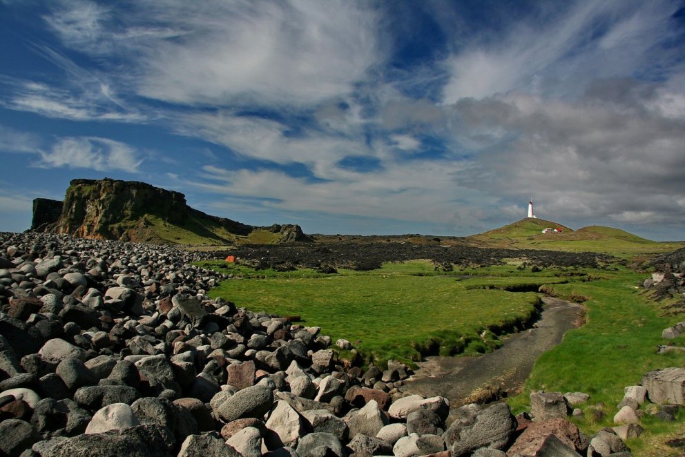 Valahnúkur og Reykjanesviti
