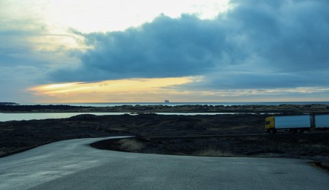 Nesvegur er opinn en þar er aðgengi að mörgum helstu ferðamannastöðum á Reykjanesi.